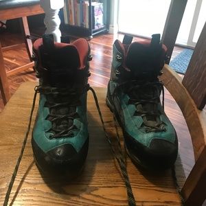 Scarpa Mountaineering Boots